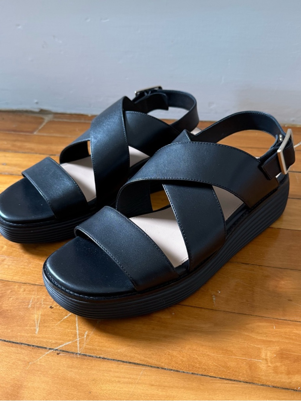 NWOT Cole Haan leather Black Platform Crisscross Sandals